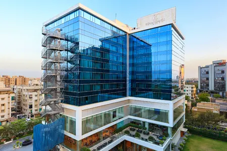 Hotel Renaissance Surat 1