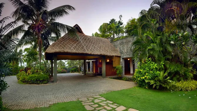 Taj Green 1