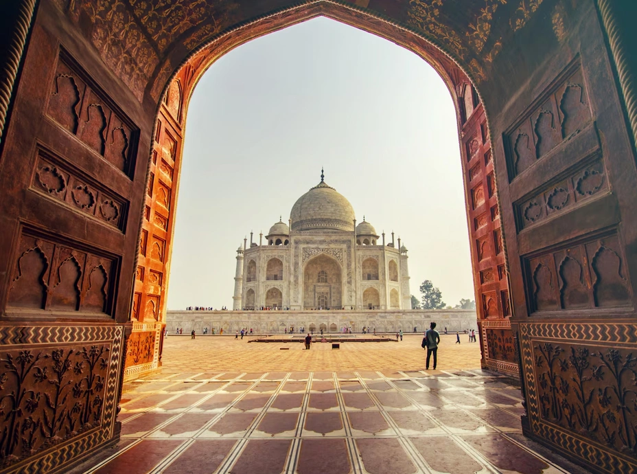 agra 001