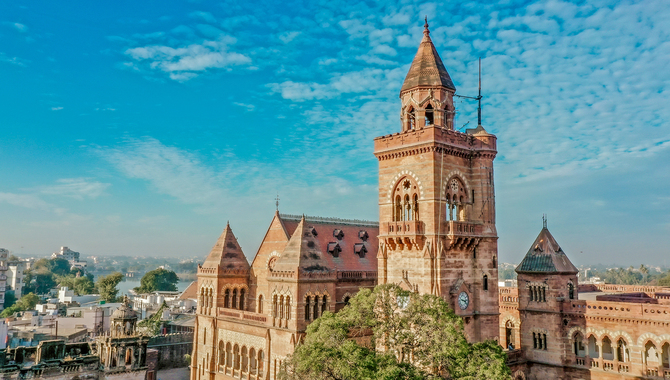 Prag Mahal