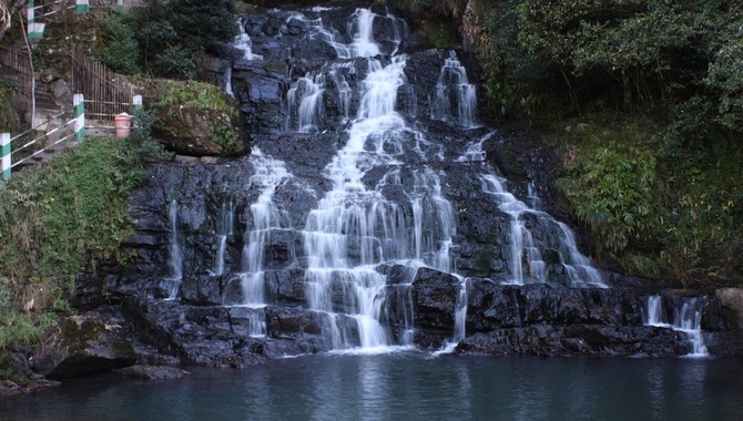 Elephant Falls