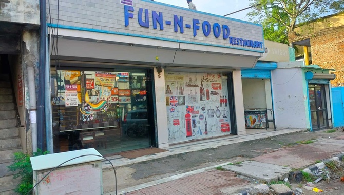 Fun N Food Restaurant