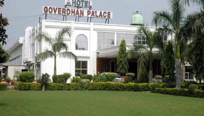 Goverdhan Palace