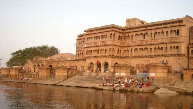 keshi Ghat
