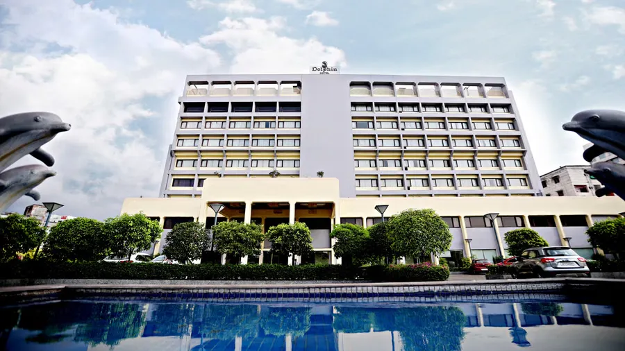 Dolphin Hotel