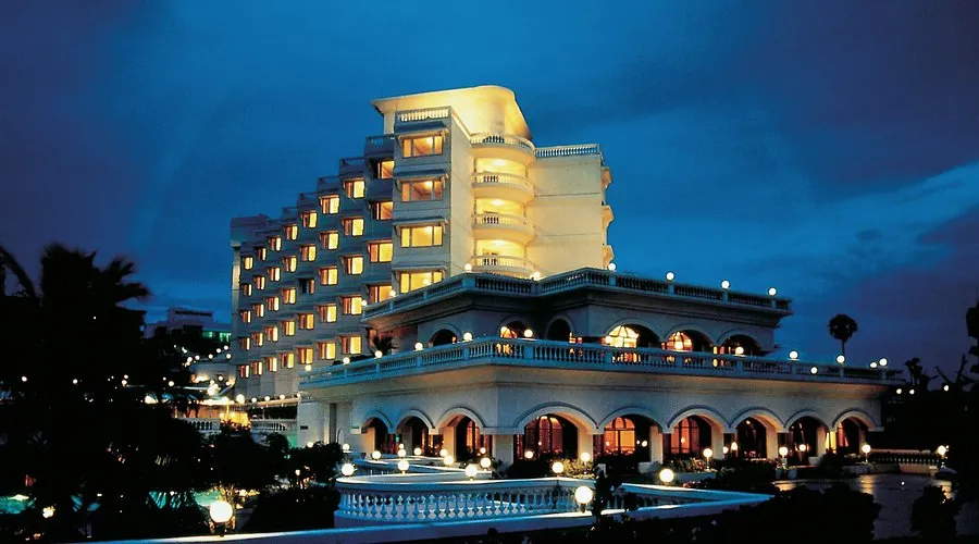 Taj Gateway Hotel