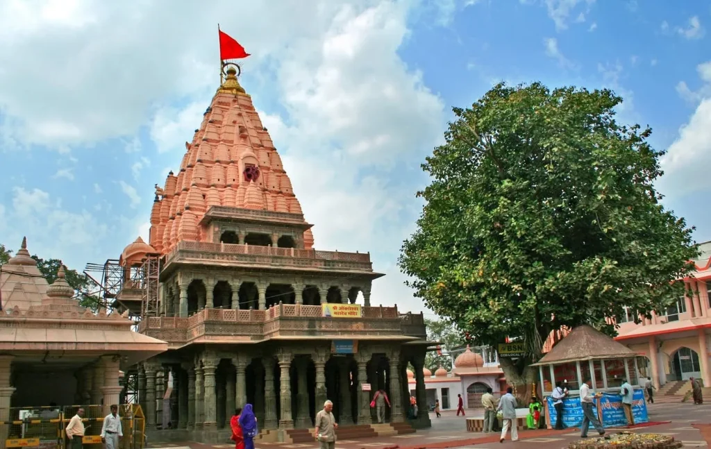 Mahakaleshwar Jyotirlinga - What You Need to Know Before Visiting Ujjain, Madhya Pradesh