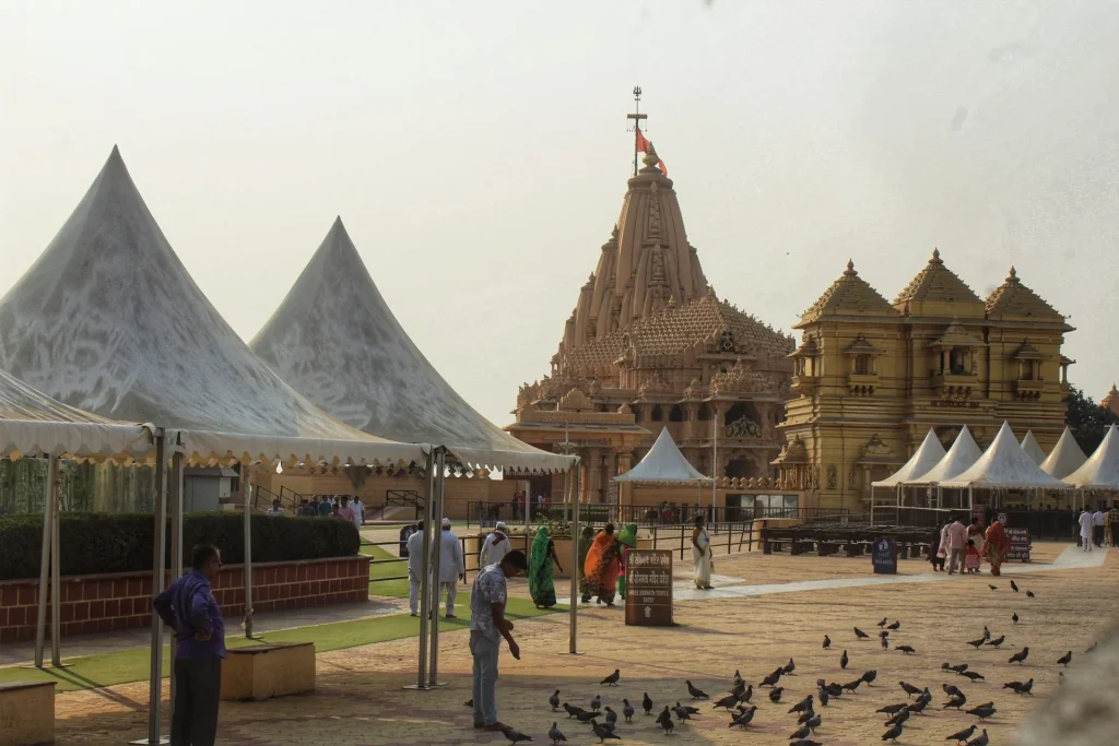 Somnath Jyotirlinga - A Travel Guide to the First Jyotirlinga in Prabhas Patan, Gujarat